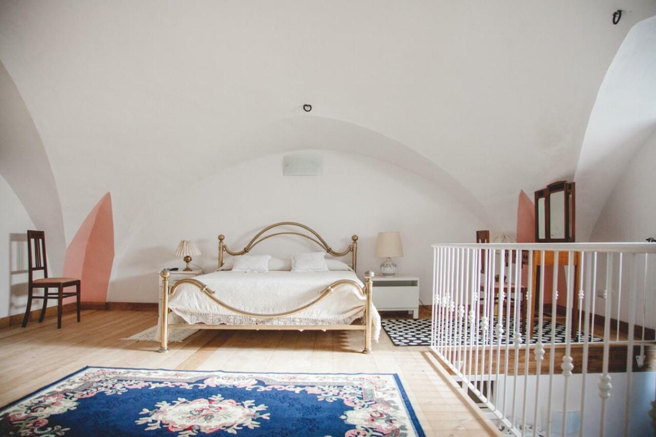 IrsinaLa Casa Dei Nonni公寓 外观 照片